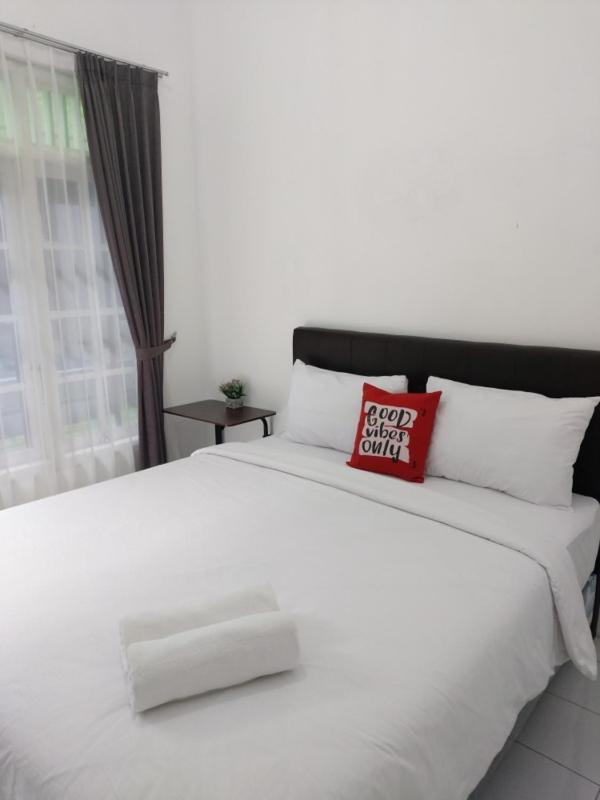 Tamadara Guesthouse Jogja Maguwo ภายนอก รูปภาพ